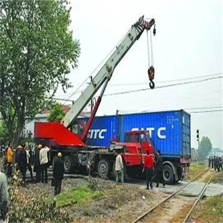 阜阳颍东如何快速找到附近的吊车救援公司